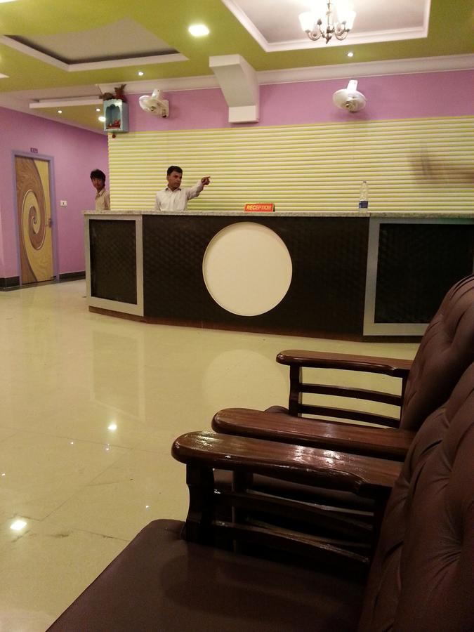 Hotel Sanchita Palace Forbesganj Exterior photo